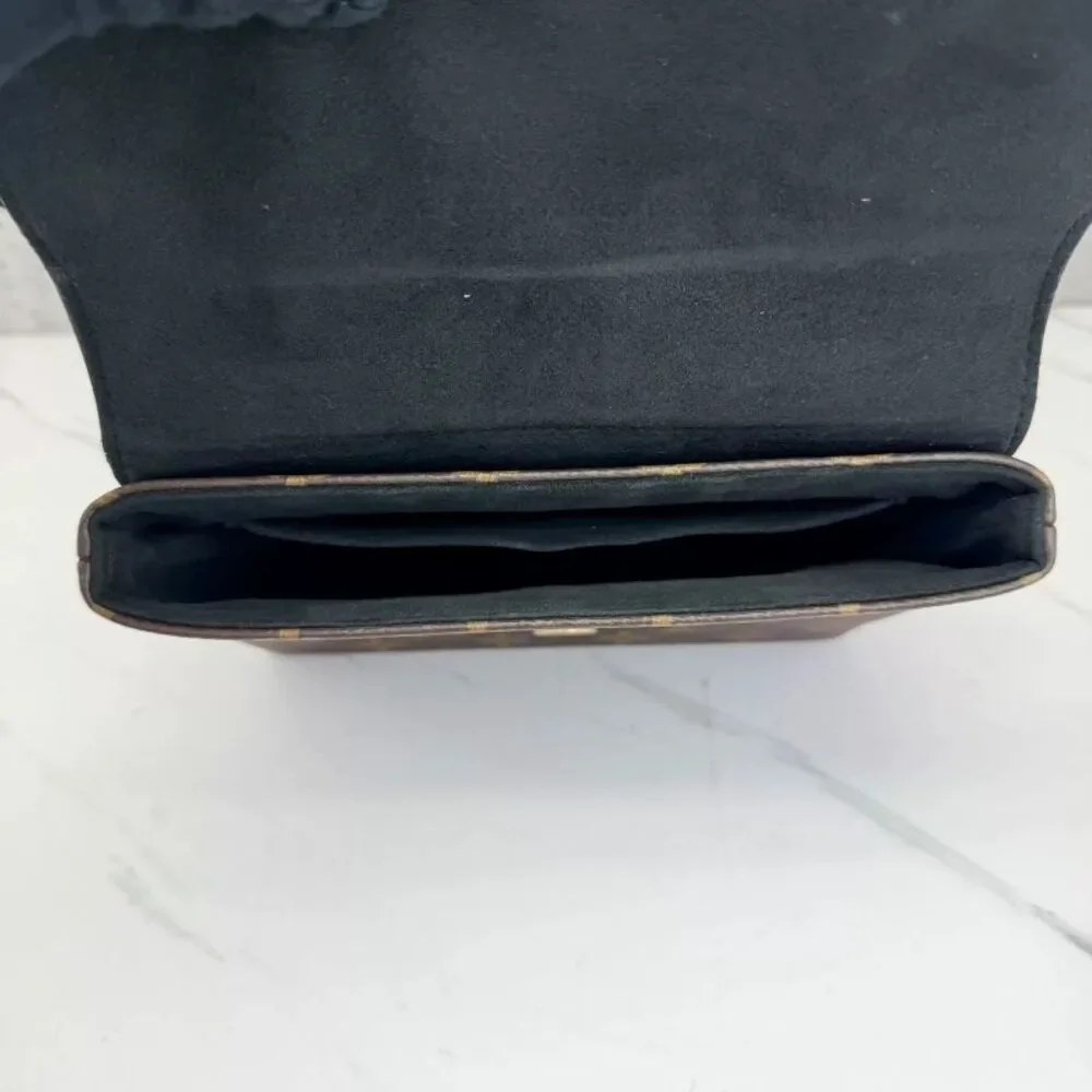 Louis Vuitton Women Pre-Loved Bag Very Good Condition